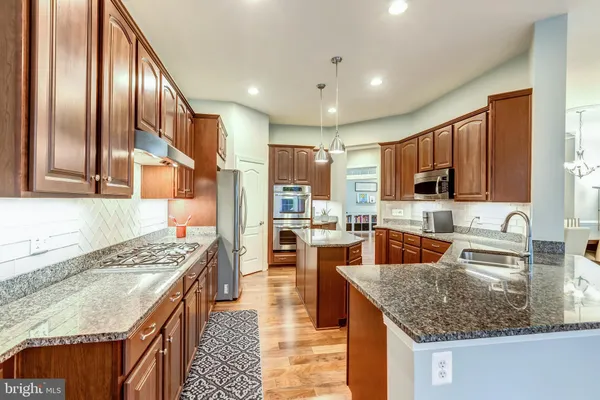 $4,900 | 3873 Billberry Drive, Fairfax, VA 22033