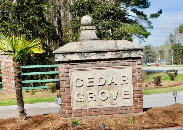 $665,000 | 5472 Clearview Drive, North Charleston, SC 29420