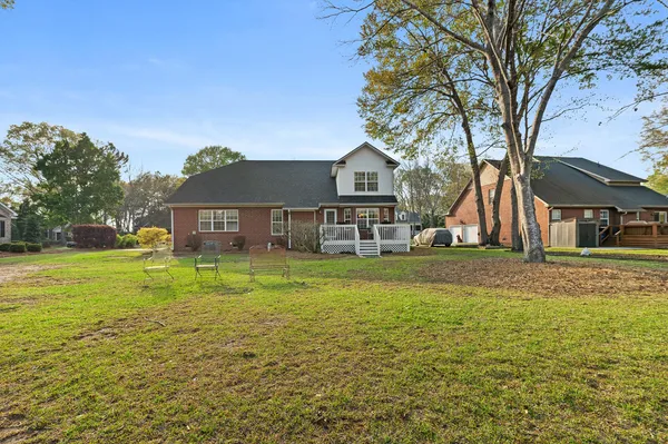 $665,000 | 5472 Clearview Drive, North Charleston, SC 29420