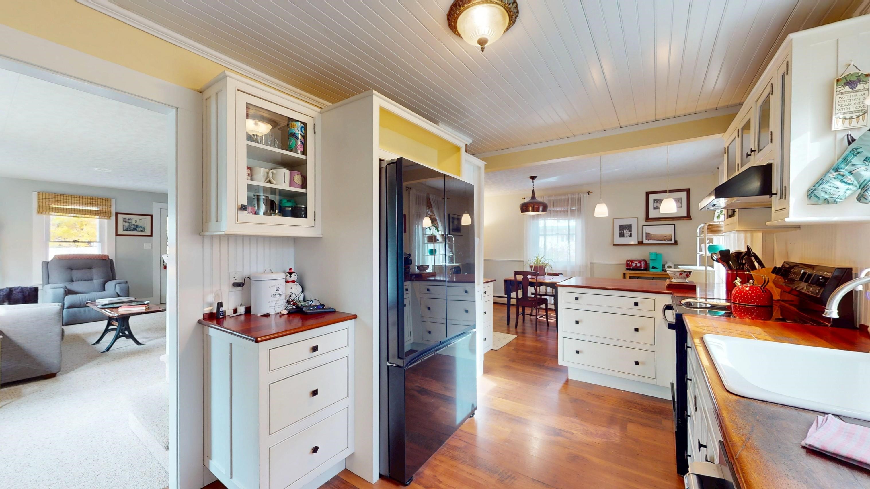 86 Ossie Road Middlebury, VT 05753 - Photo 18 of 46