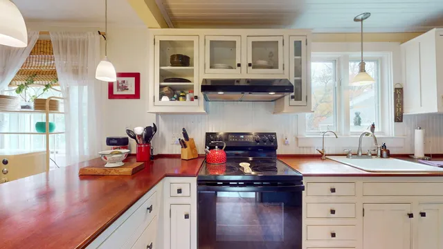 $417,000 | 86 Ossie Road, Middlebury, VT 05753