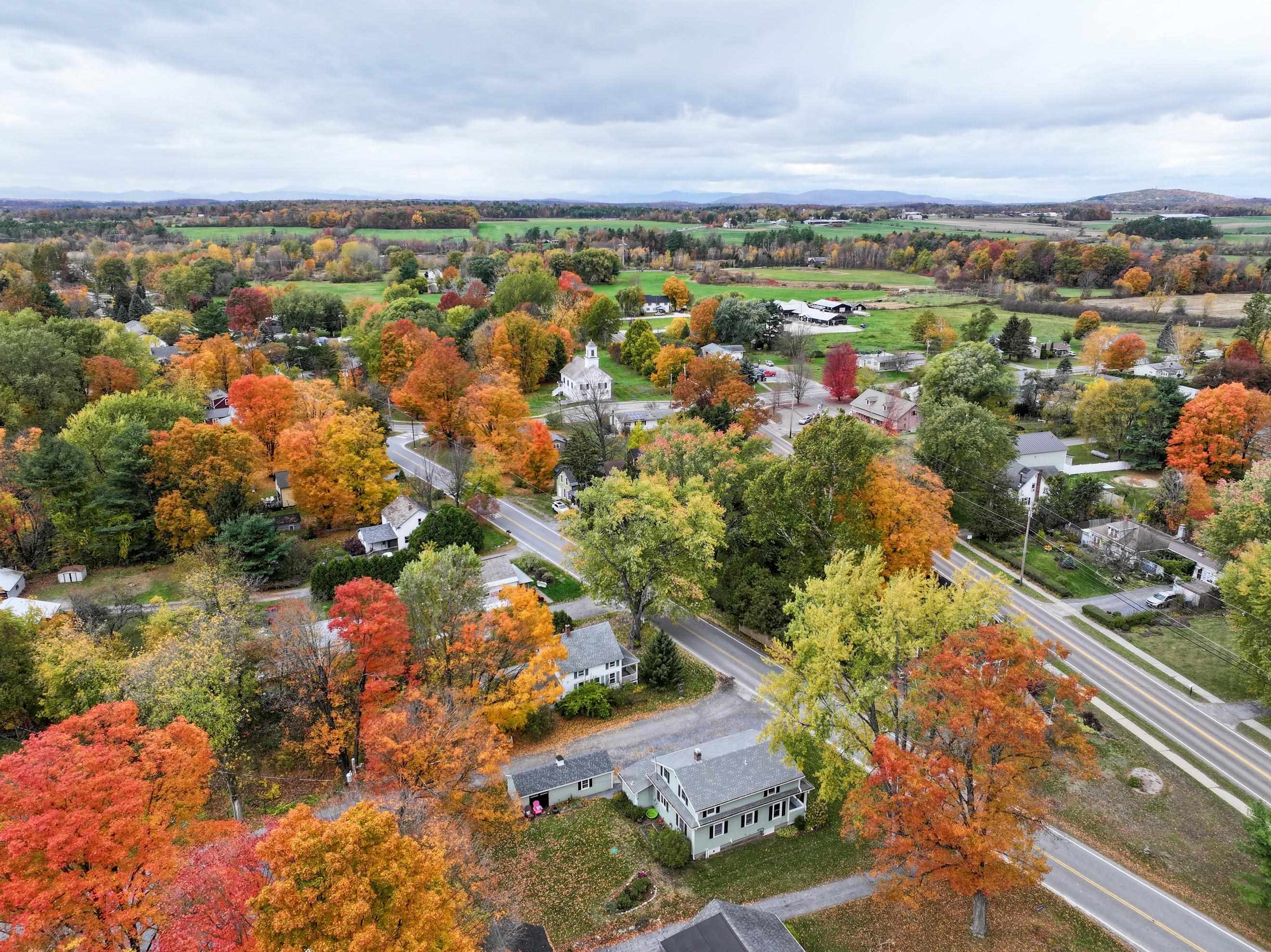 86 Ossie Road Middlebury, VT 05753 - Photo 6 of 43