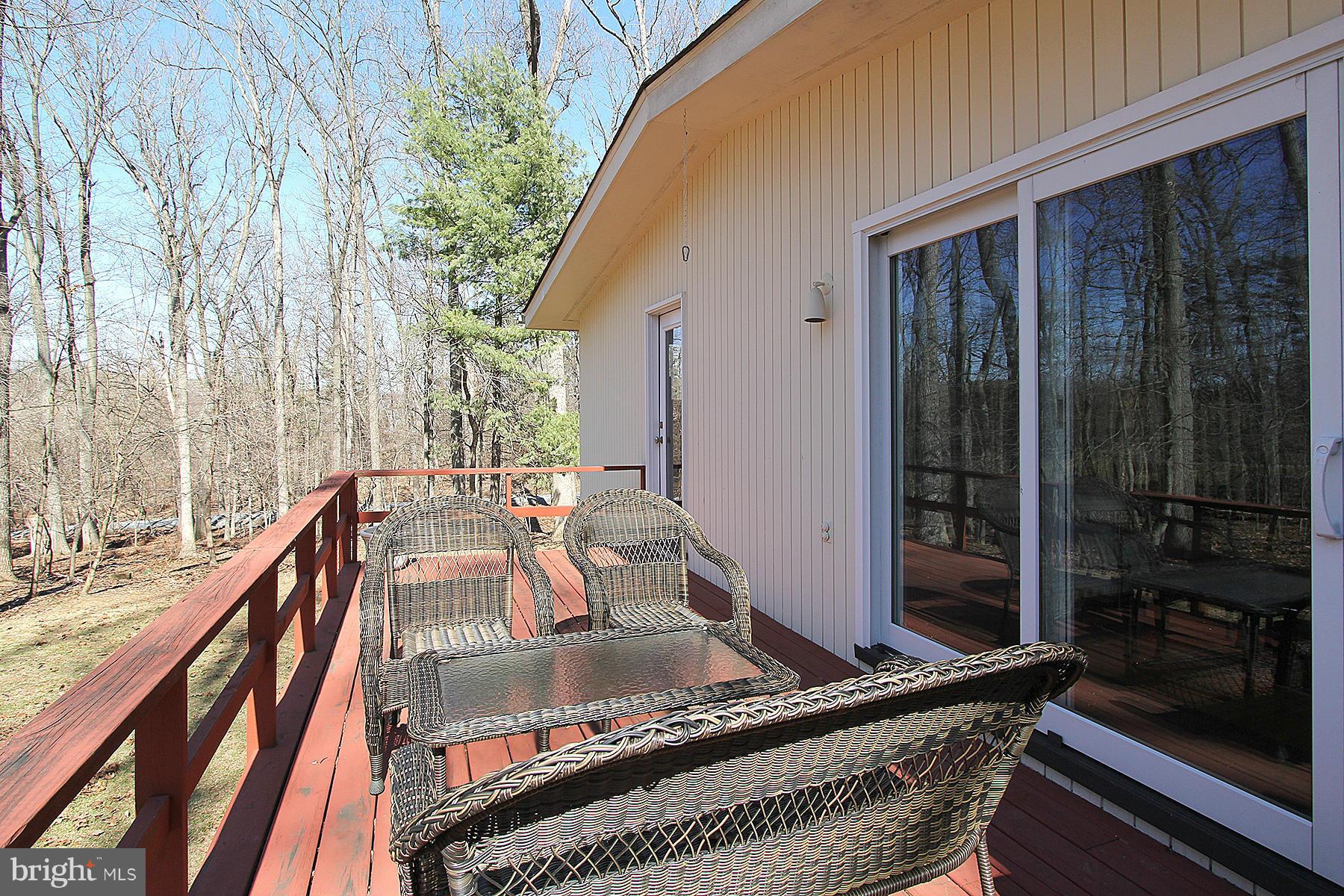 10315 Lloyd Road Potomac, MD 20854 - Photo 13 of 30 View