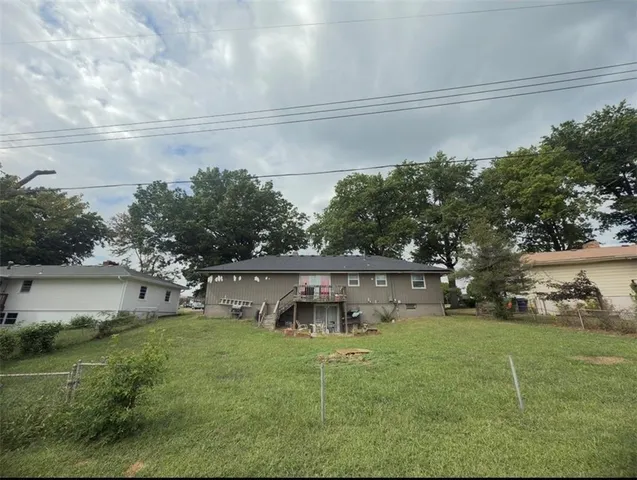 $249,990 | 17611 East Susquehanna Drive, Independence, MO 64056