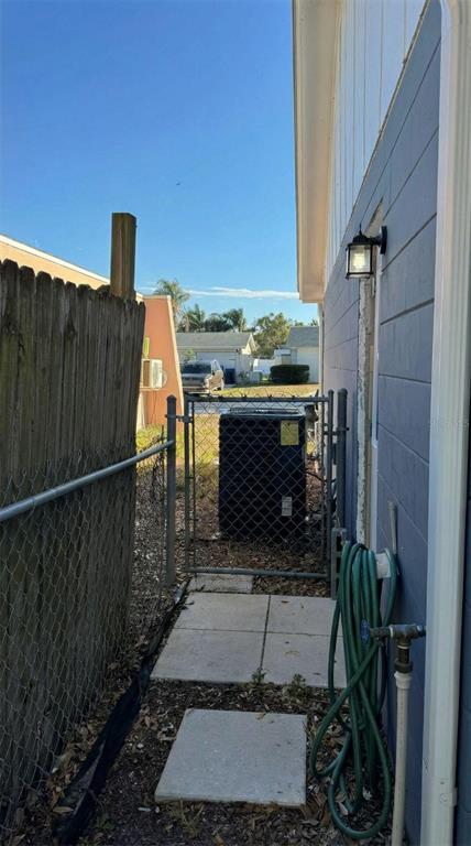 4025 Grayton Drive New Port Richey, FL 34652 - Photo 28 of 33