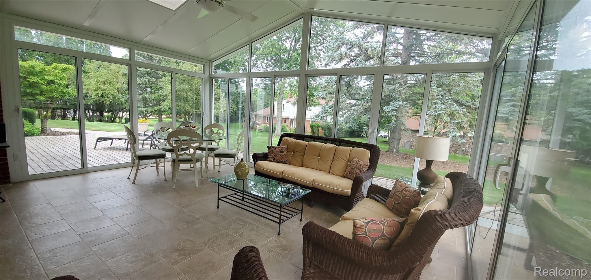 5318 Watergate Road West Bloomfield, MI 48323 - Photo 9 of 19 Sunroom.jpg