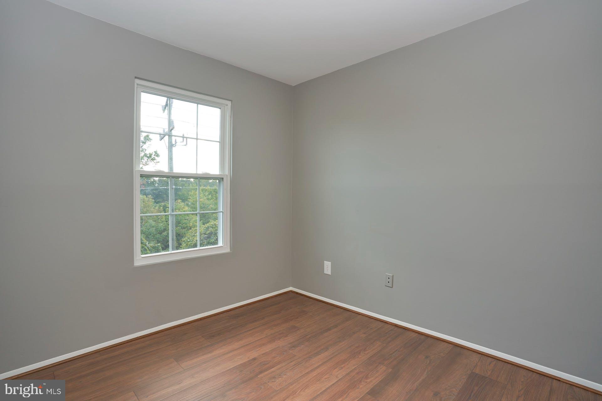 127 Fort Evans Road Southeast Leesburg, VA 20175 - Photo 13 of 20 Gallery Image 13