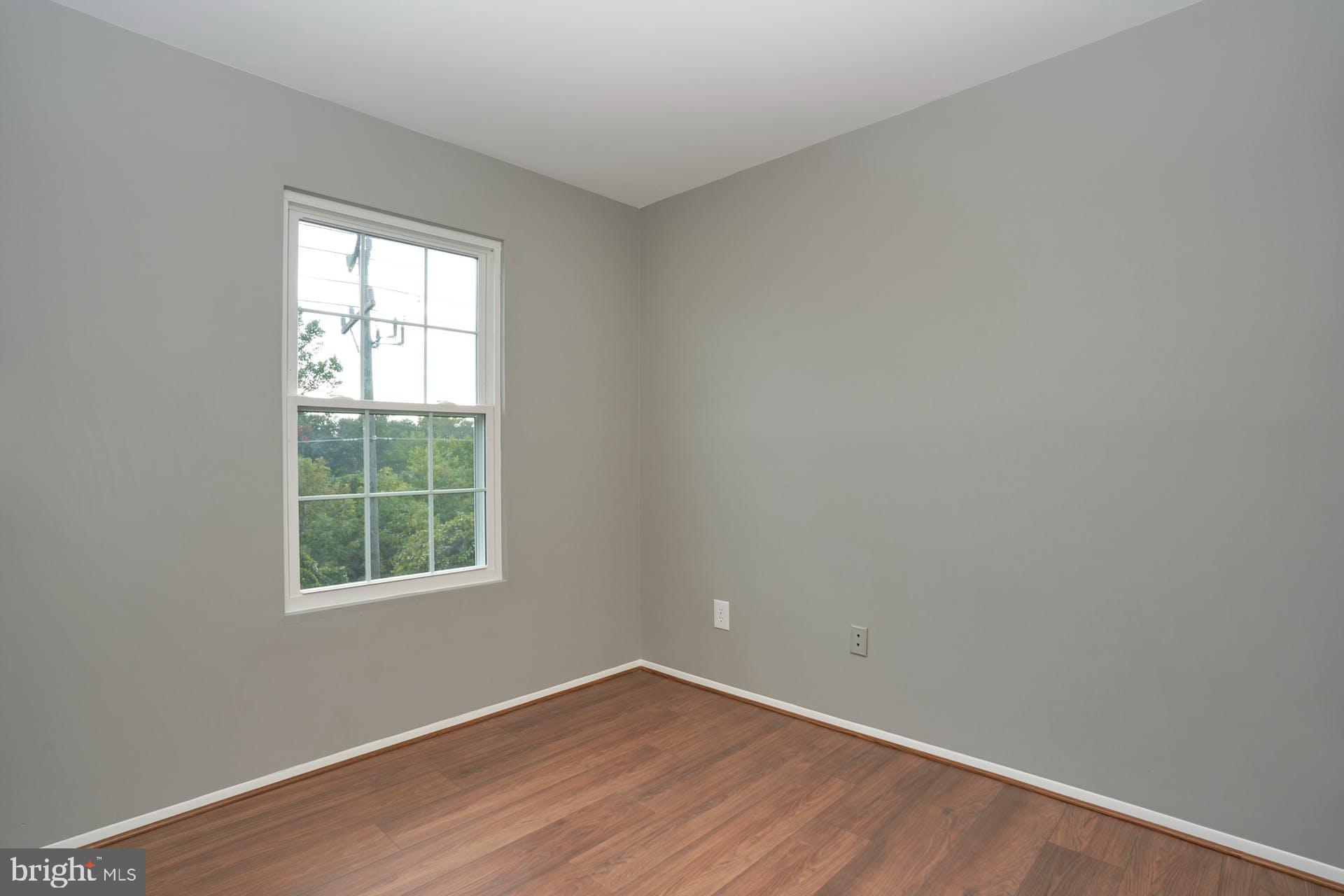 127 Fort Evans Road Southeast Leesburg, VA 20175 - Photo 14 of 20 Gallery Image 14