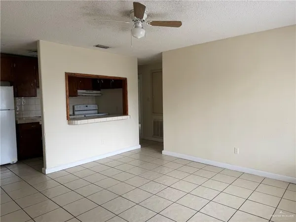 $800 | 906 North 29th Street, McAllen, TX 78501