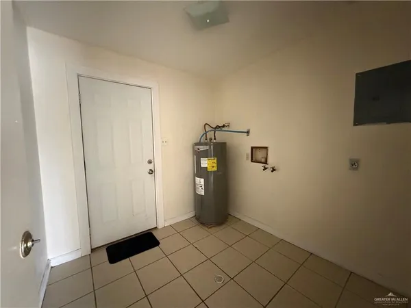 $800 | 906 North 29th Street, McAllen, TX 78501
