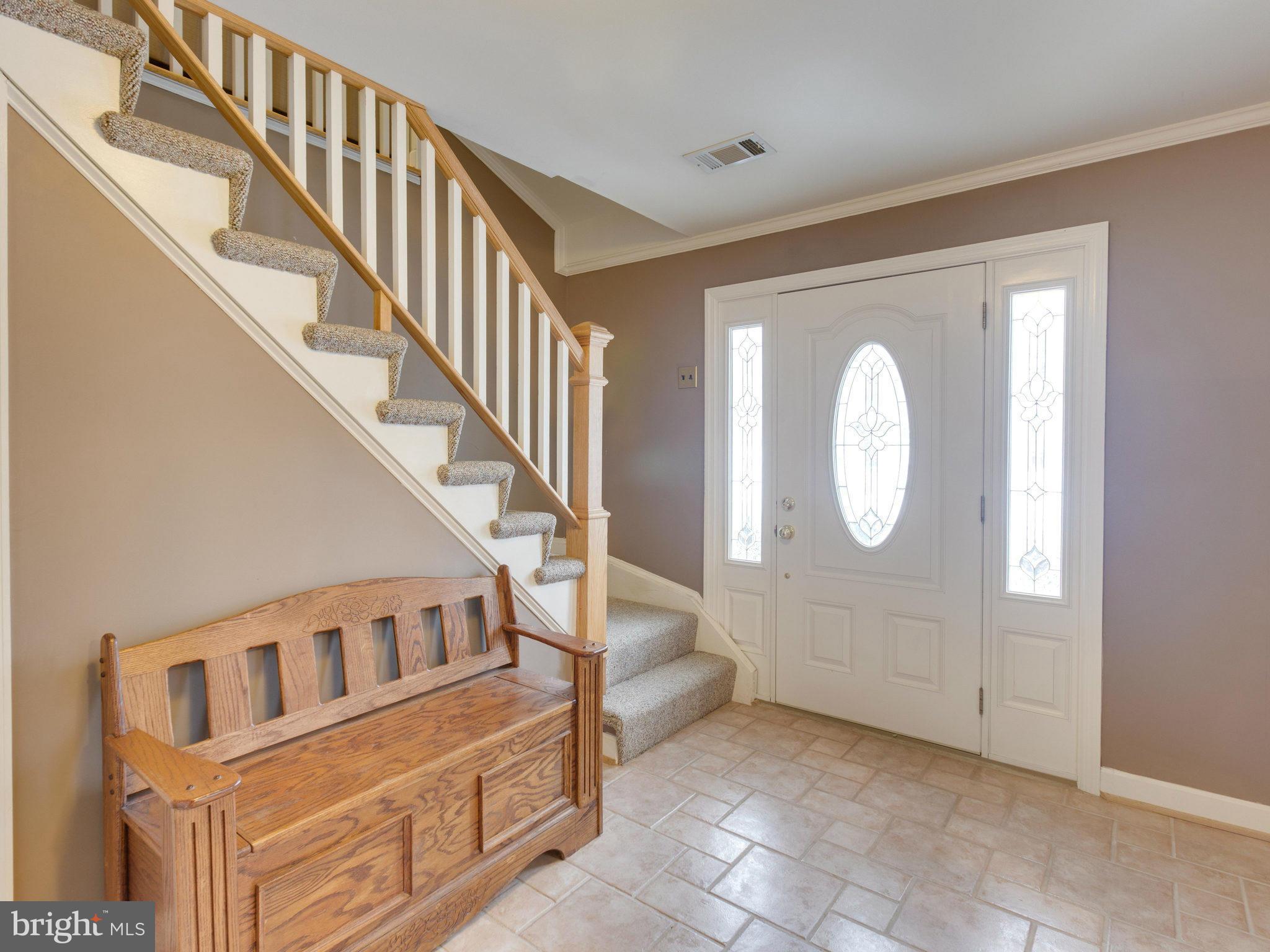6211 Bardu Avenue Springfield, VA 22152 - Photo 3 of 30 Interior (General)