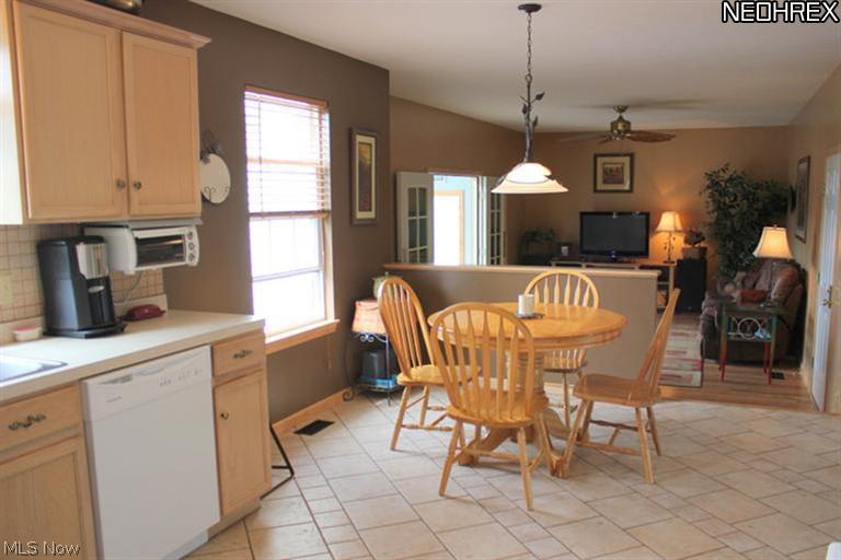 4936 South County Line Road Madison, OH 44057 - Photo 3 of 20