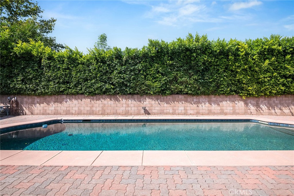 16258 Bertella Drive Encino, CA 91436 - Photo 30 of 45 a view of park with large trees