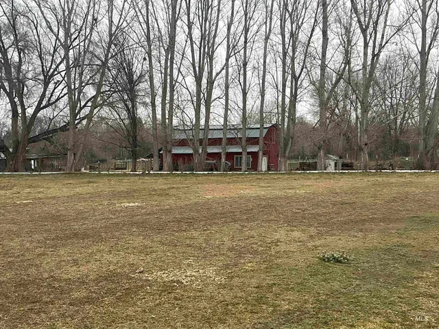 $500,000 | 2925-s 1050 Tbd 2925 S 1050 Street, Hagerman, ID 83332