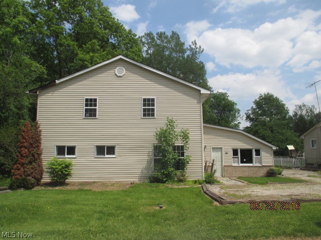 445 Annis Road Amherst, OH 44001 - Photo 1 of 14 Gallery Image 1