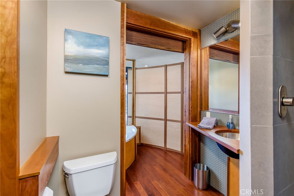 22315 3rd Avenue Laguna Beach, CA 92651 - Photo 22 of 42