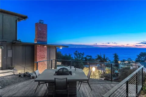 $3,995,000 | 22315 3rd Avenue, Laguna Beach, CA 92651