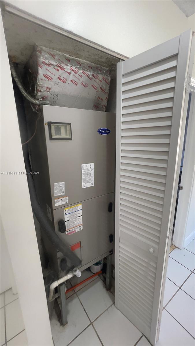 14252 Southwest 175th Terrace Miami, FL 33177 - Photo 25 of 39