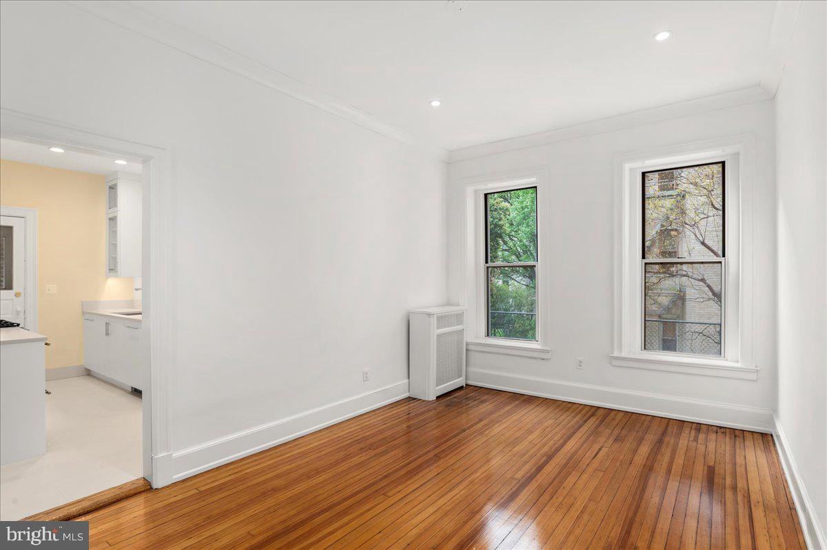 2006 Columbia Road Northwest, Unit 5 Washington, DC 20009 - Photo 7 of 41 Formal dining room connected to kitchen