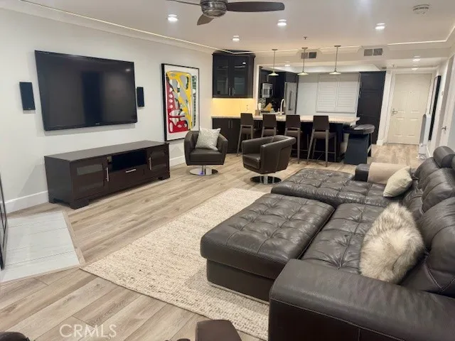 $4,995 | 200 Pacific Coast Highway, Huntington Beach, CA 92648