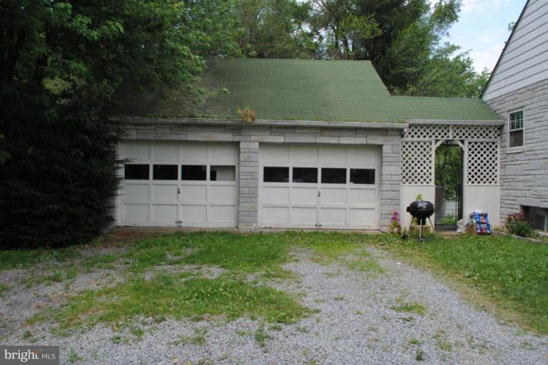 367 Bryarly Road Winchester, VA 22603 - Photo 9 of 11 Garage 1