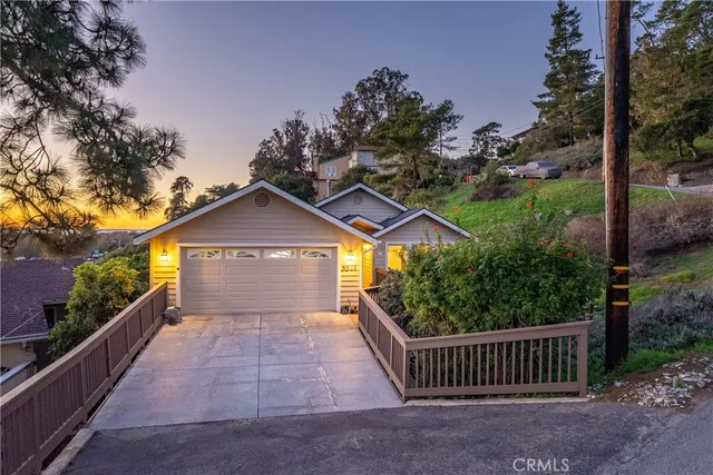 $1,095,000 | 5521 Sunbury Avenue, Cambria, CA 93428