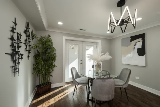 $369,900 | 9423 South Sangamon Street, Chicago, IL 60620