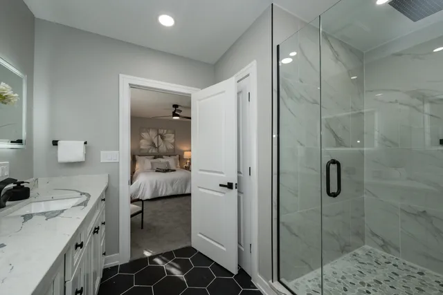 $369,900 | 9423 South Sangamon Street, Chicago, IL 60620