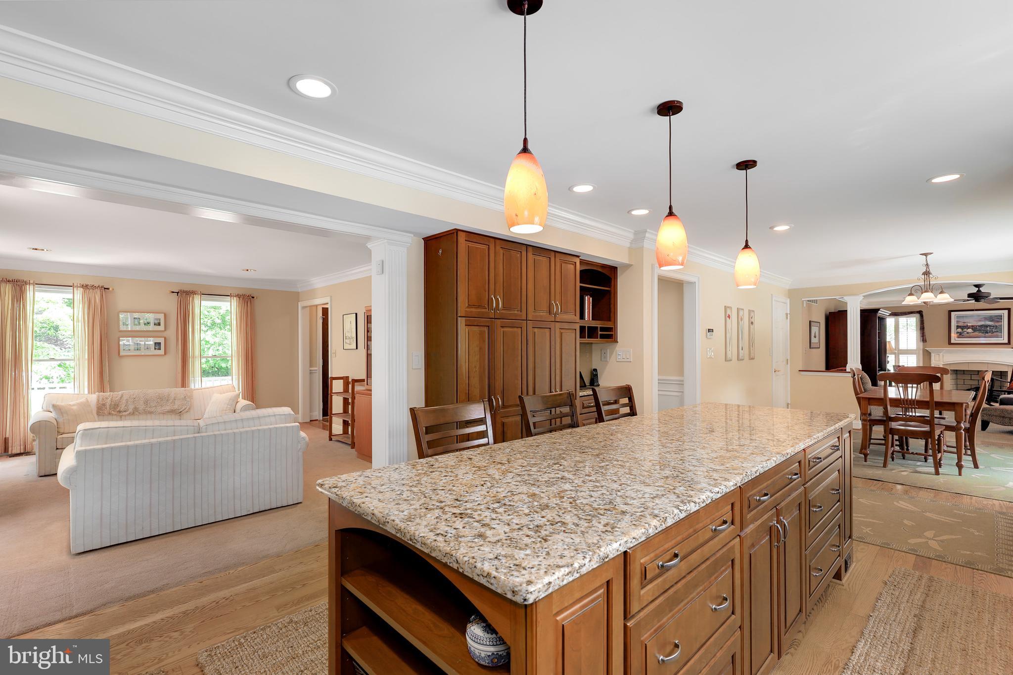 7679 Water Oak Point Road Pasadena, MD 21122 - Photo 11 of 45 Gallery Image 11
