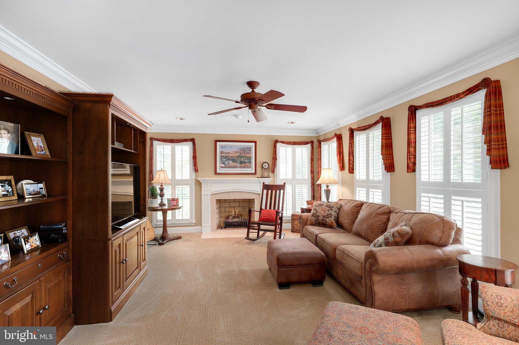 7679 Water Oak Point Road Pasadena, MD 21122 - Photo 17 of 45 Gallery Image 17