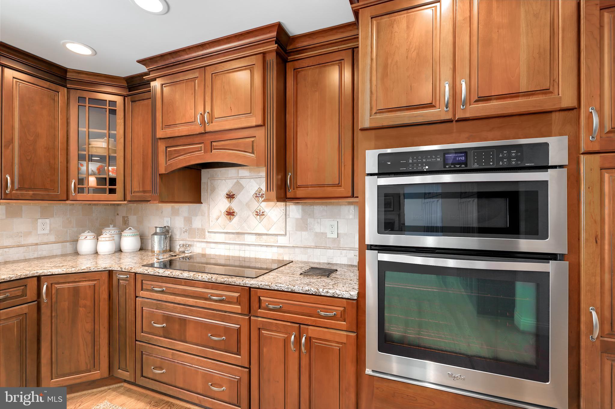 7679 Water Oak Point Road Pasadena, MD 21122 - Photo 8 of 45 Gallery Image 8