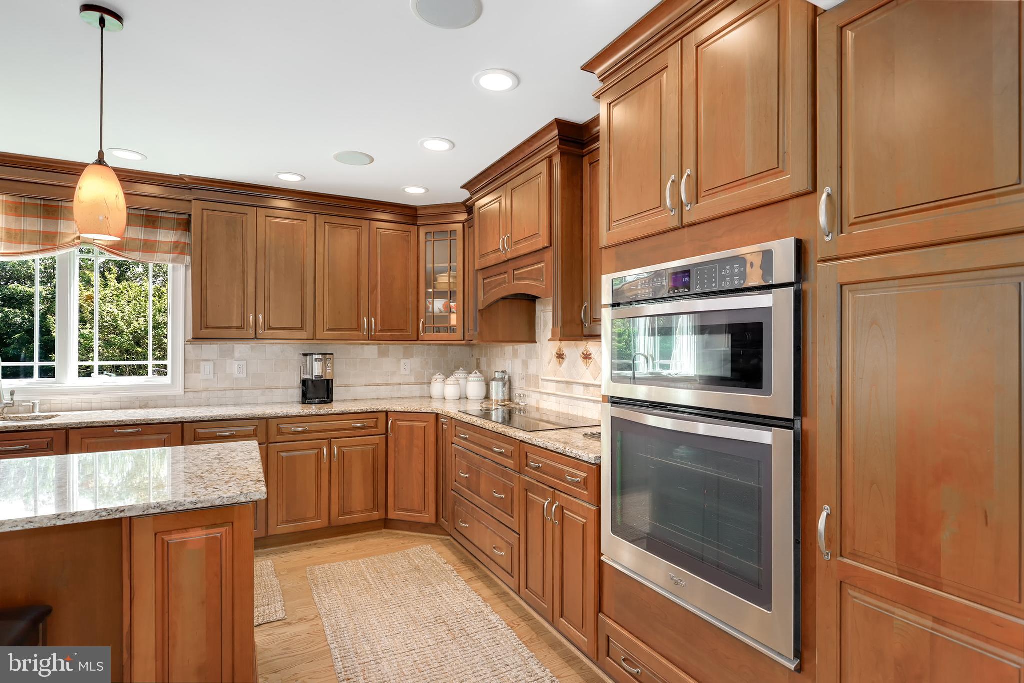 7679 Water Oak Point Road Pasadena, MD 21122 - Photo 9 of 45 Gallery Image 9