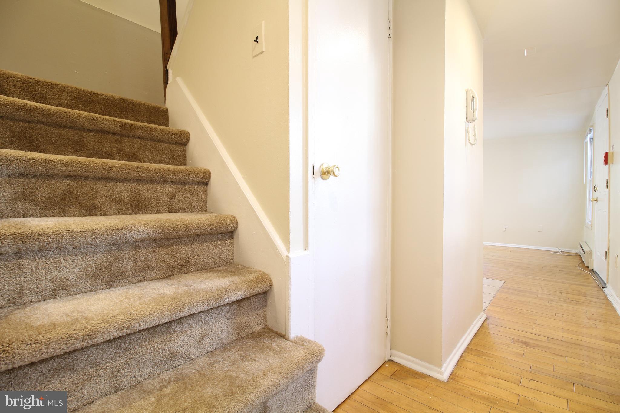 929 Spruce Street, Unit B Philadelphia, PA 19107 - Photo 11 of 14