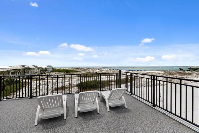 $2,950,000 | 36 Gulf Breeze Court, Destin, FL 32541