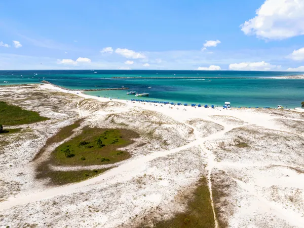 $2,950,000 | 36 Gulf Breeze Court, Destin, FL 32541