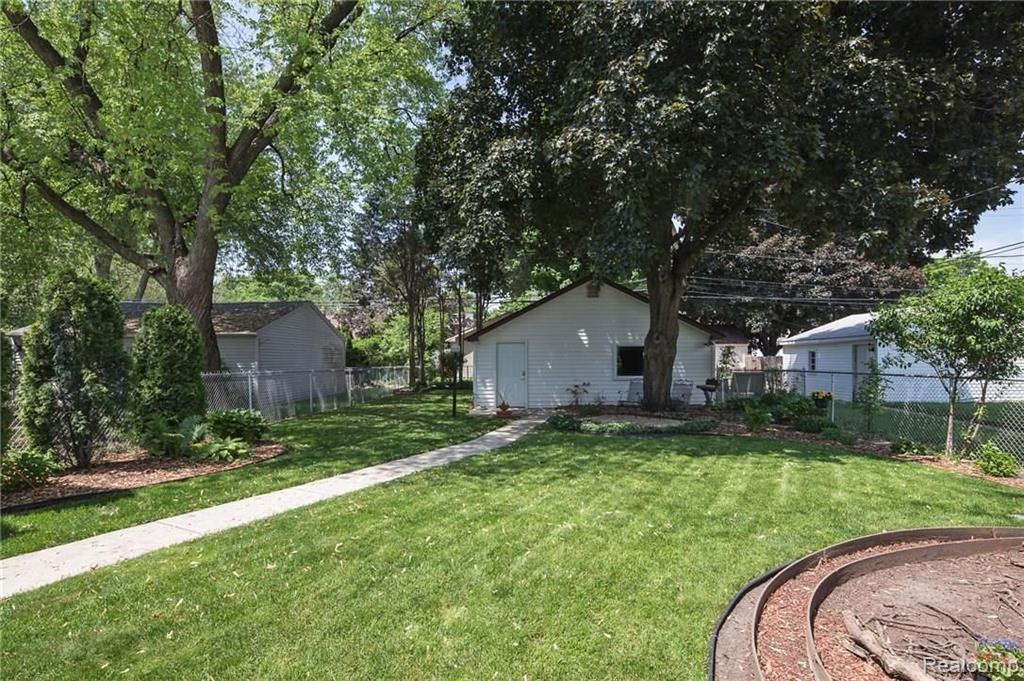 3828 Alice Street Dearborn, MI 48124 - Photo 35 of 38