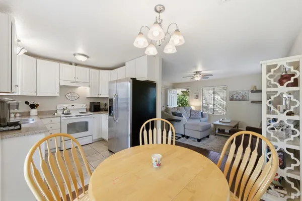 $389,950 | 451 7th Street West, Sonoma, CA 95476