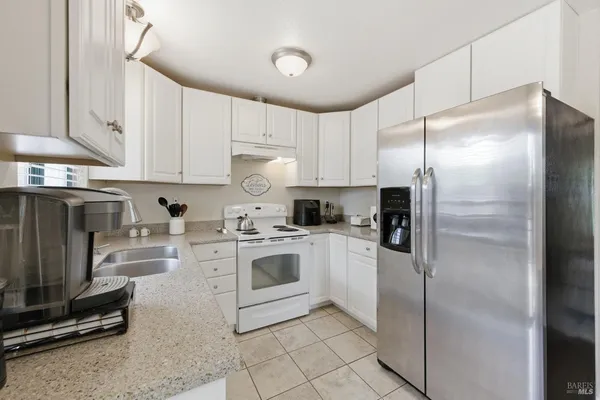 $389,950 | 451 7th Street West, Sonoma, CA 95476