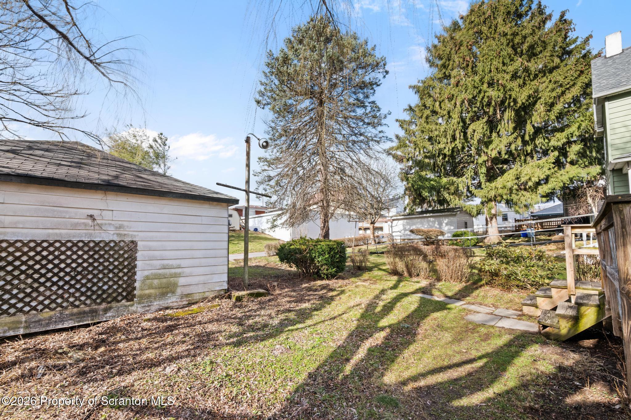 1413 Bulwer Street Scranton, PA 18504 - Photo 41 of 45