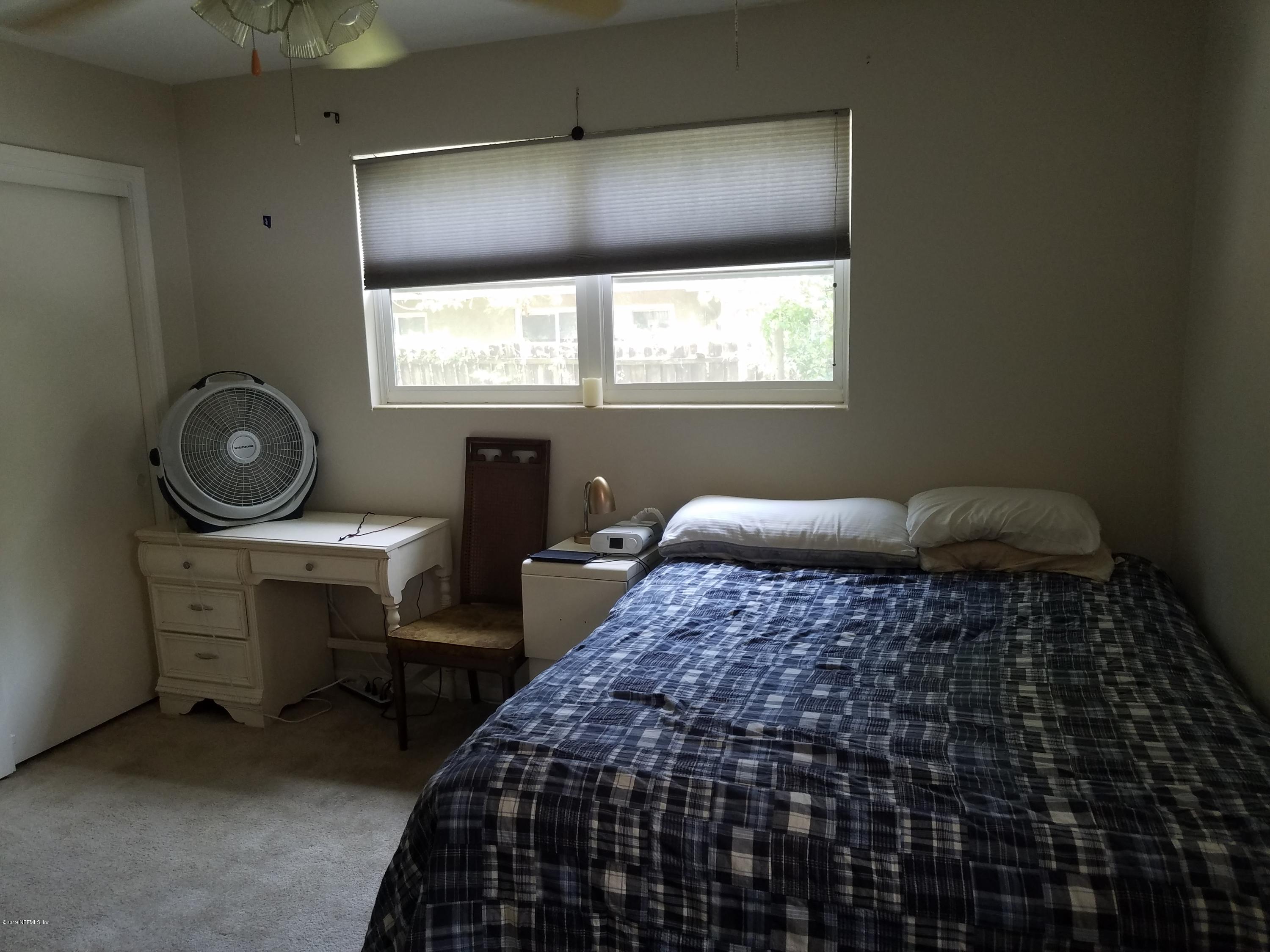 214 Southwest 40th Street Gainesville, FL 32607 - Photo 36 of 68 20190425_MasterBR03