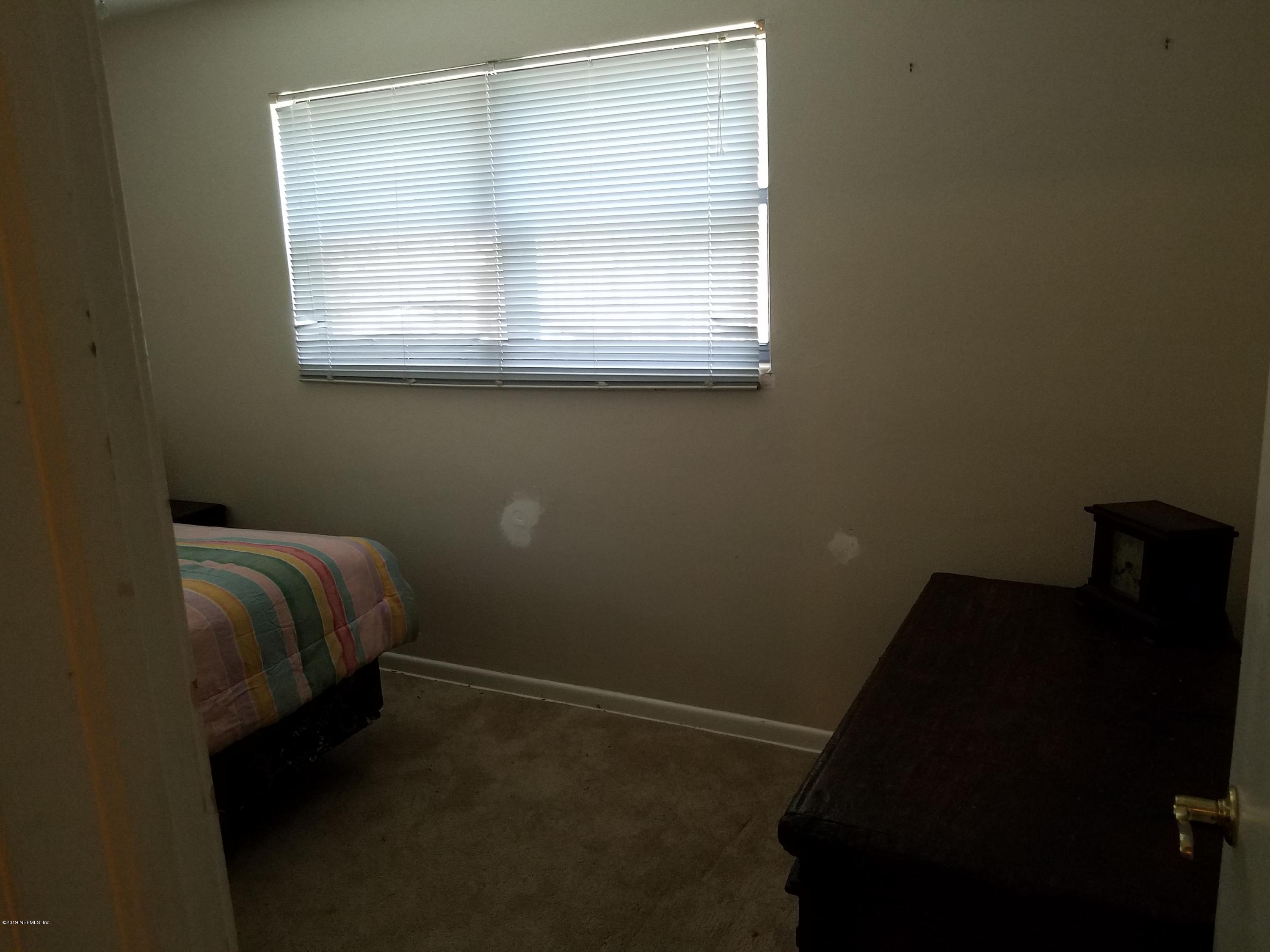 214 Southwest 40th Street Gainesville, FL 32607 - Photo 10 of 68 20190425_2ndBedRm03
