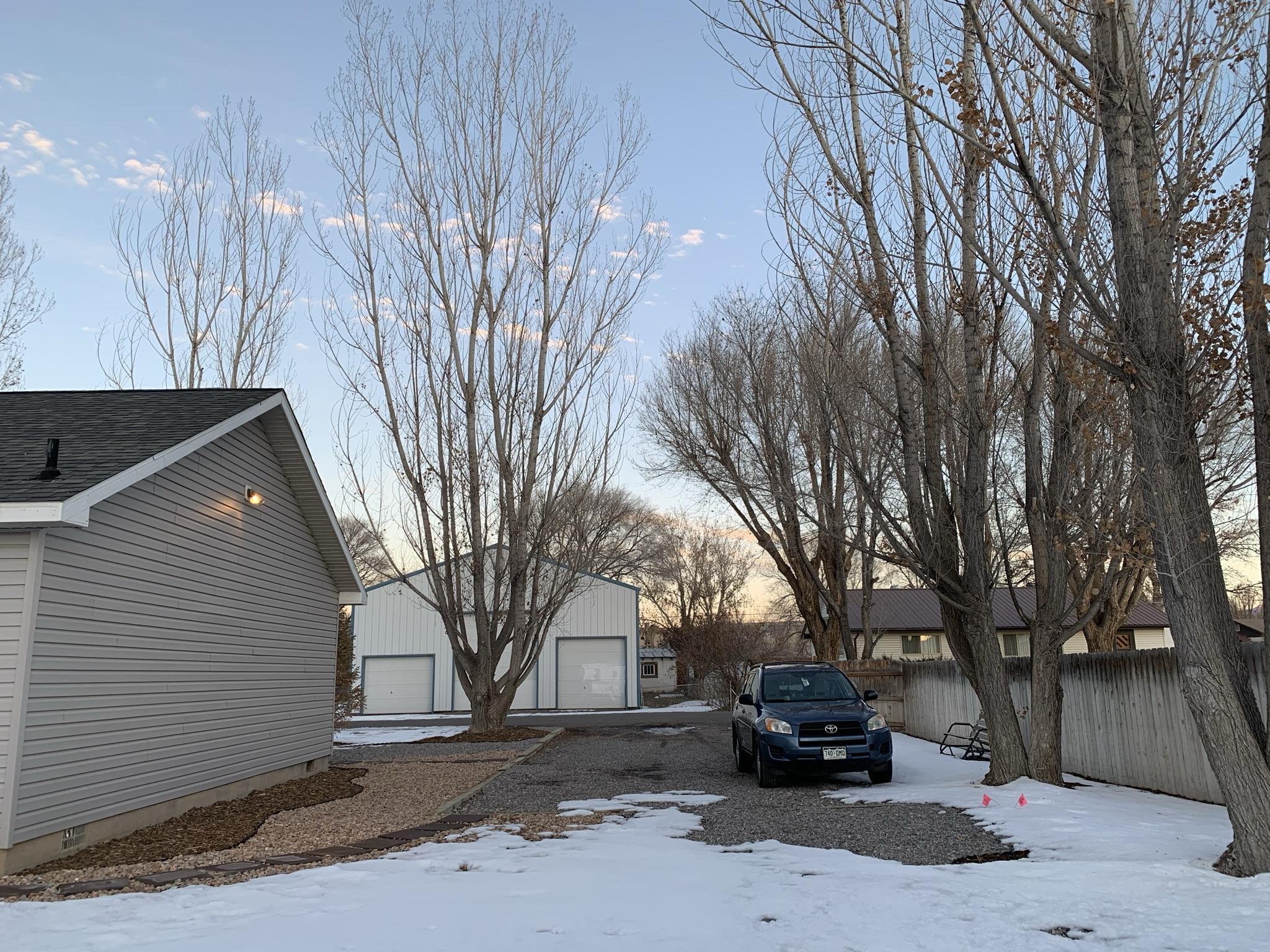 837 Alpine Road Montrose, CO 81403 - Photo 4 of 16 Parking 2