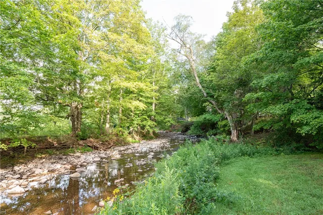 $280,000 | 300 Maple Avenue, Stamford, NY 13788