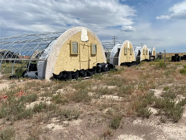 $950,000 | 6748 North N Highway, Center, CO 81125