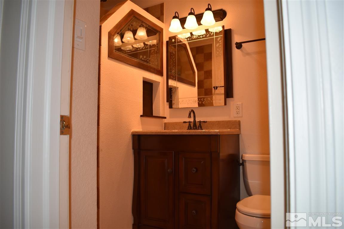 955 Bowman Drive Reno, NV 89503 - Photo 8 of 18 Photo 8