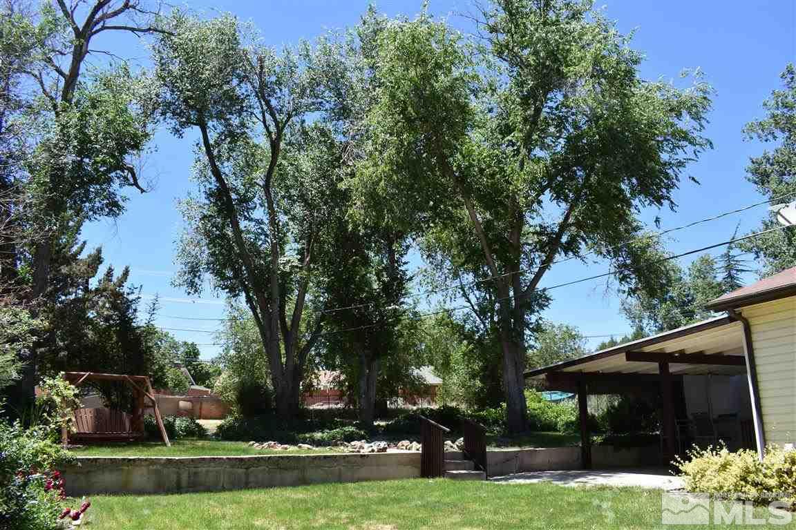 955 Bowman Drive Reno, NV 89503 - Photo 9 of 18 Photo 9