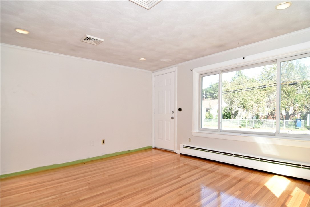 195 Hopkins Hill Road Coventry, RI 02816 - Photo 5 of 24 Gallery Image 5