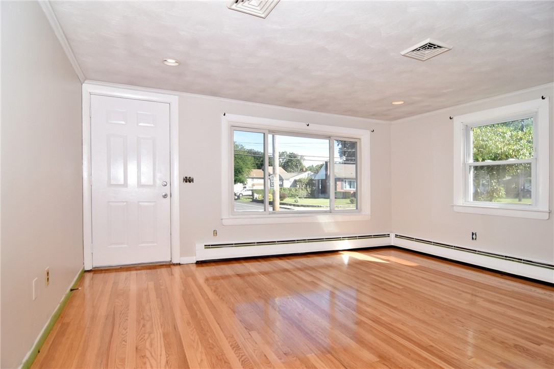 195 Hopkins Hill Road Coventry, RI 02816 - Photo 6 of 24 Gallery Image 6