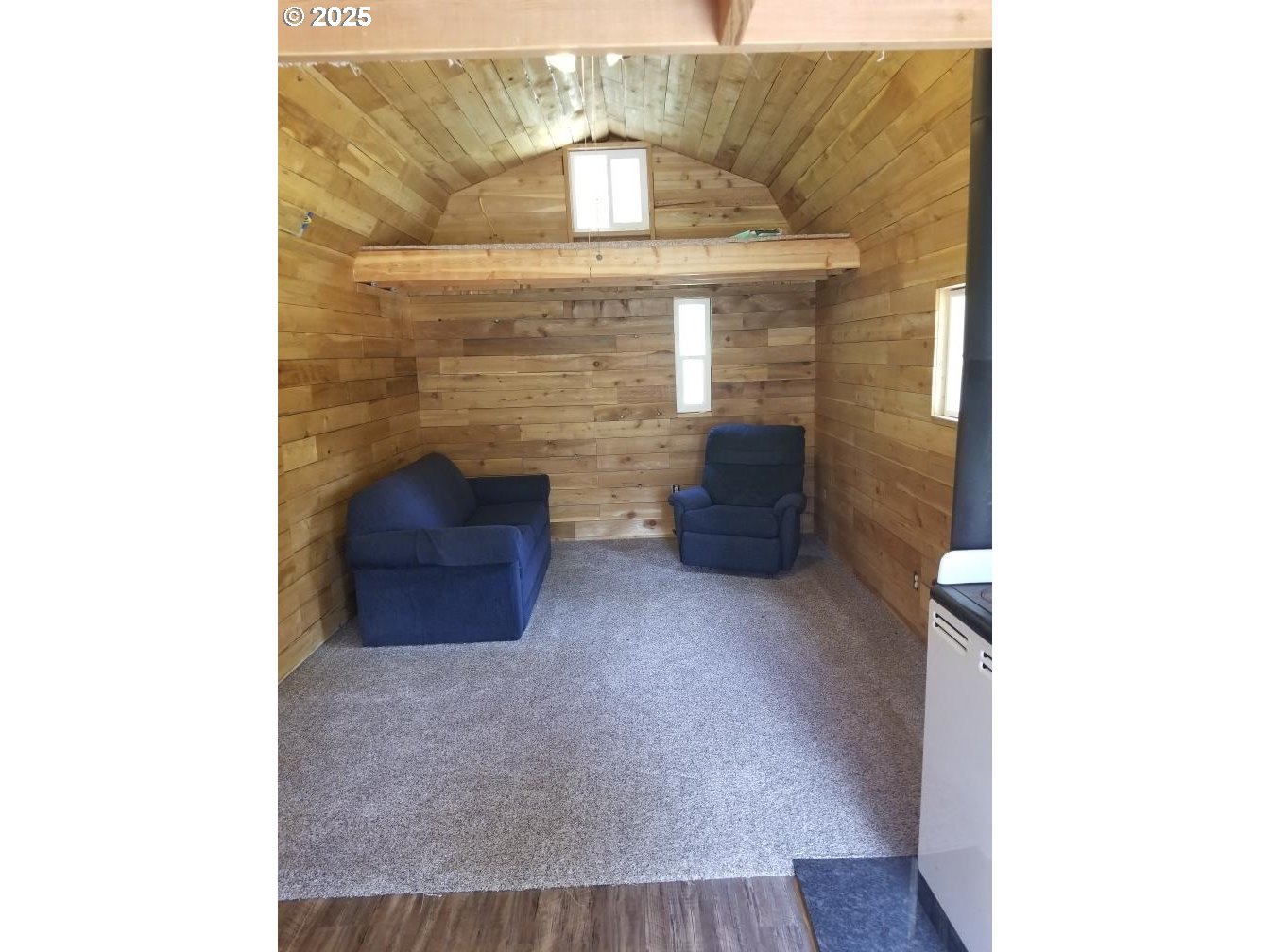 3300 Blake Ranch Road Heppner, OR 97836 - Photo 3 of 10 a room with a fireplace