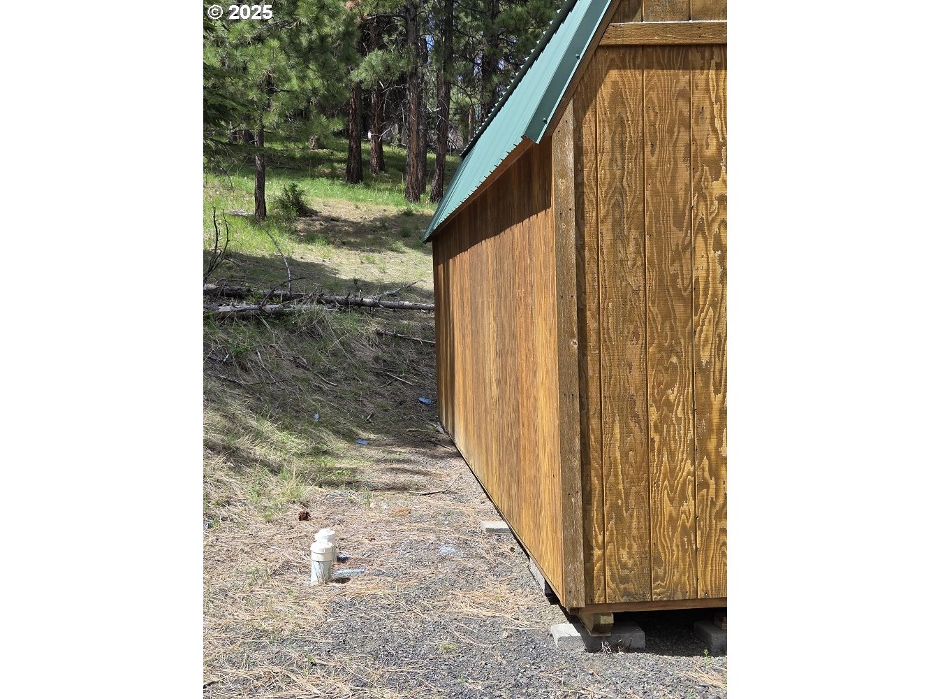 3300 Blake Ranch Road Heppner, OR 97836 - Photo 7 of 10 a view of a small entryway